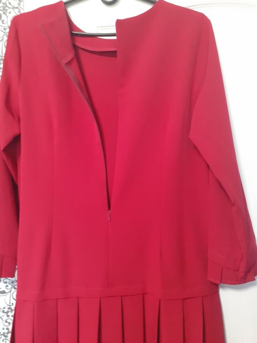 Новое. 52-54 р. 350 гр.