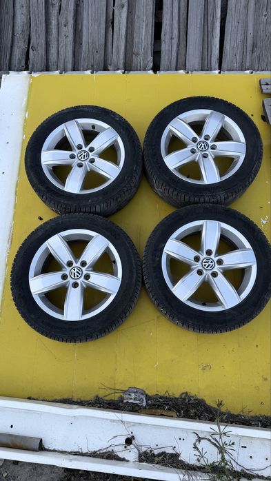 Продам зимні колеса в гарному стані