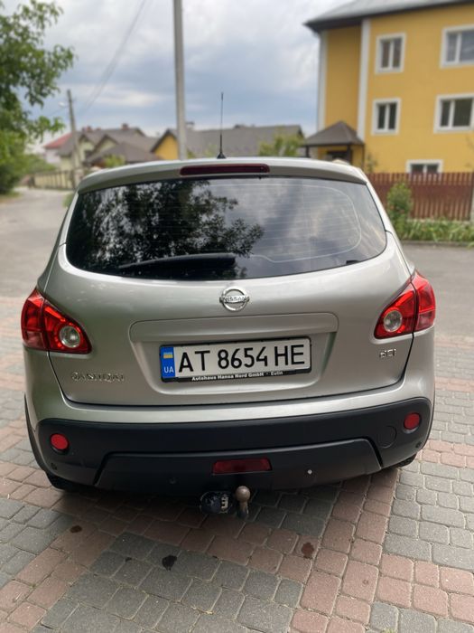 Nissan Qashqai 2.0 дизель АВТОМАТ
