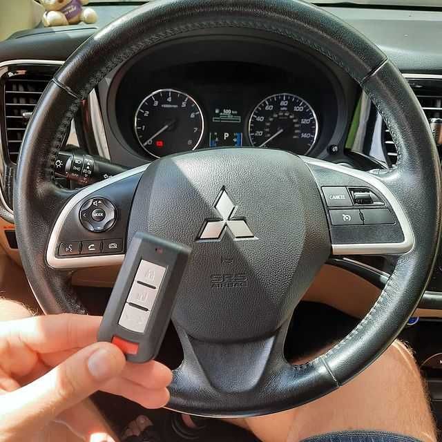 Ключ для Mitsubishi Outlander, ASX, Lancer, Pajero программирование