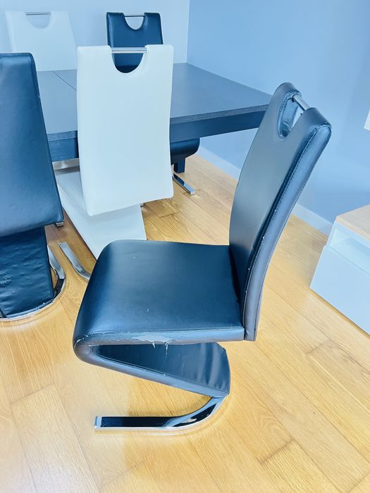 Mesa Extensível + 6 cadeiras