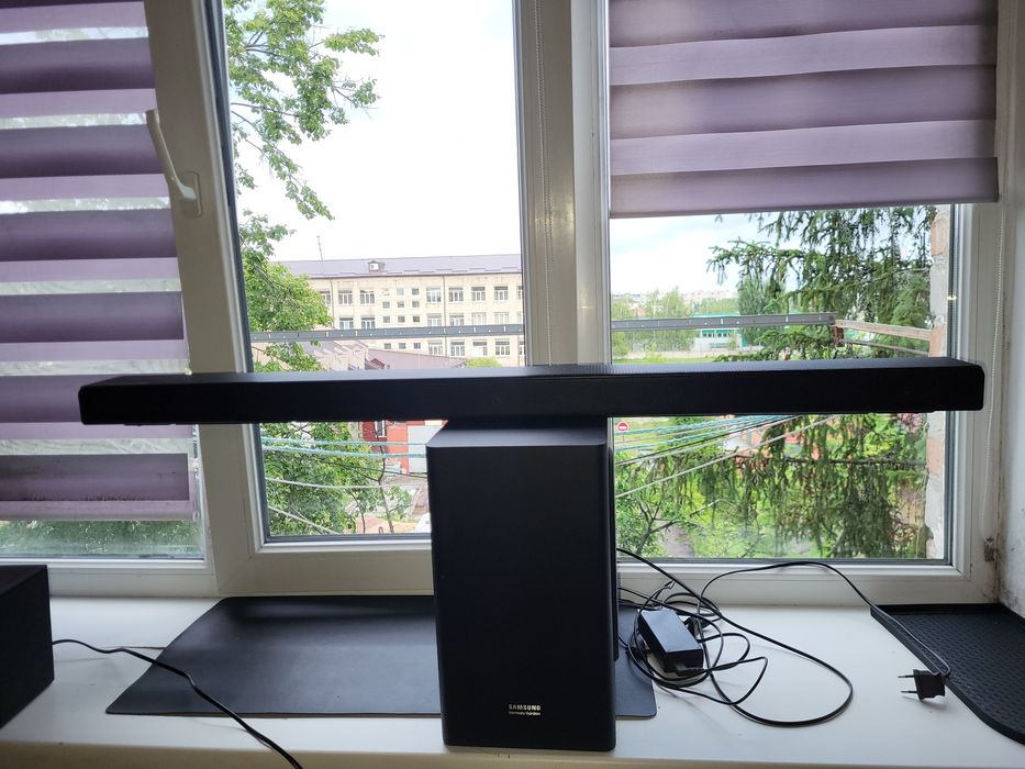 Саундбар Samsung HW-Q60R