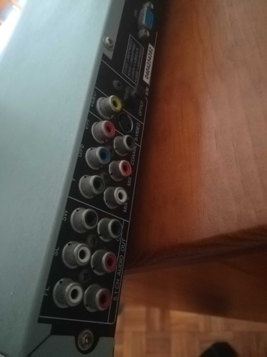 Leitor de DVD AG com função de karaoke