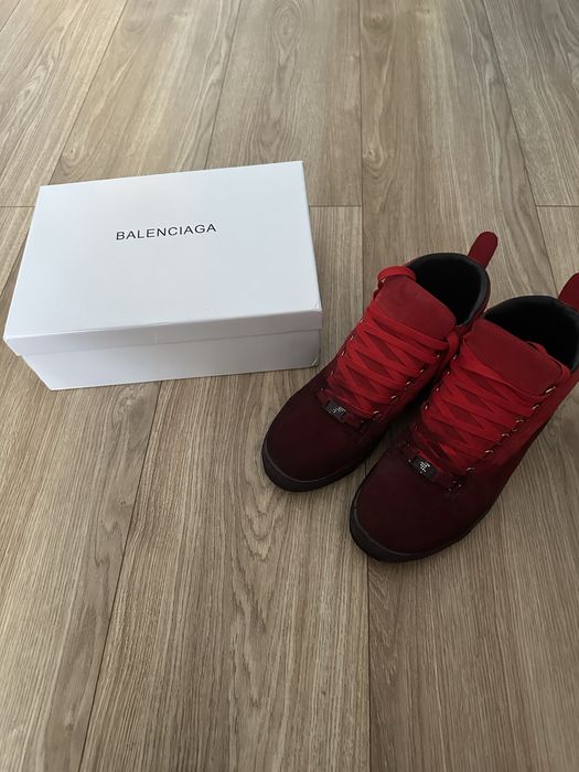 Balenciaga arena