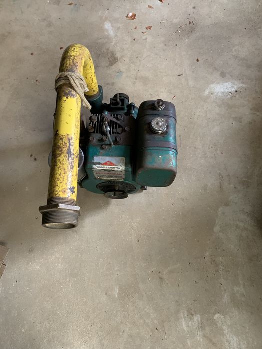 Motor de.  Rega. Usado. a gasolina