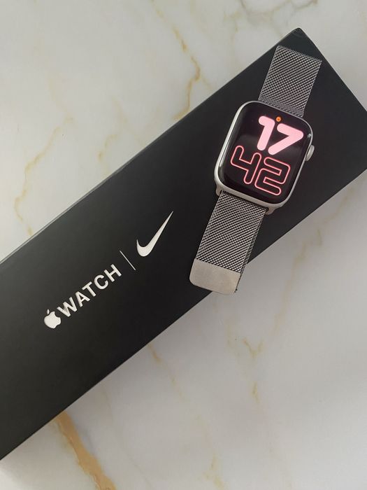 Apple Watch Nike SE 44mm