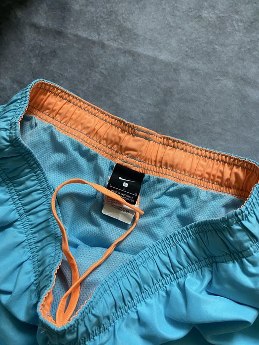 Шорти Nike розмір L