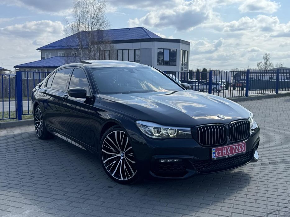 Продам bmw 740i 2018 3.0 америка