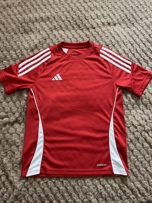 Футболка  adidas 140-152см