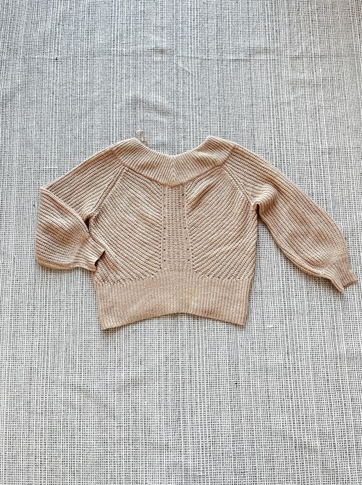 Sweter z dodatkiem wełny