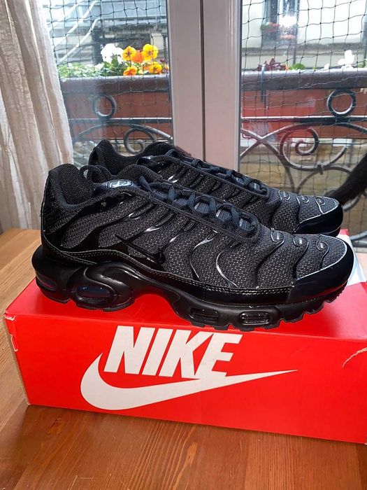 Nike Air Max TN Plus Black R.37.5