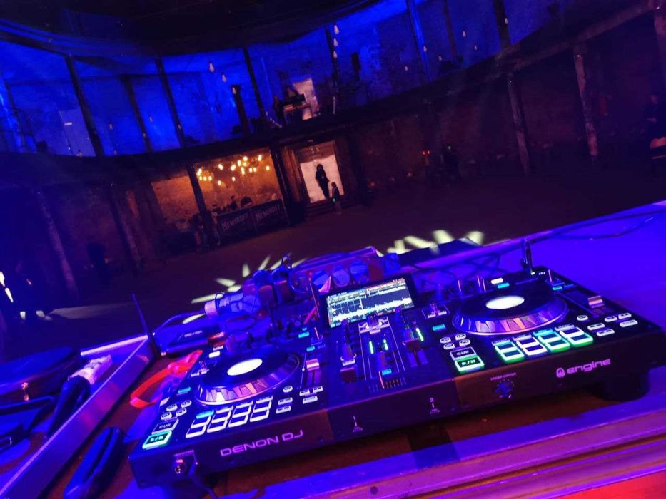 Wynajem NAGŁOŚNIENIA OŚWIETLENIA stanowisko dj wesele 18 głośników