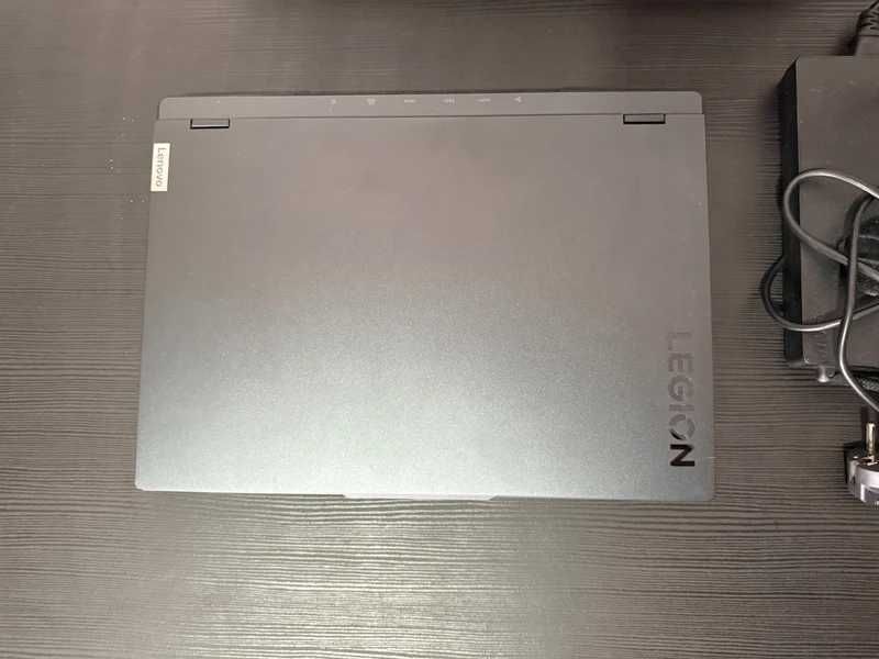 Portátil Gaming Legion Pro 7i (8 Geração)