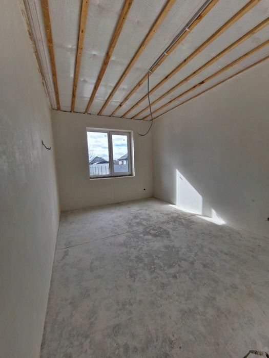 Продаж нового будинку, р-н вул. Бежівка, центр