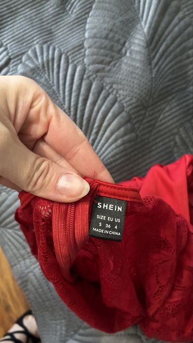 Czerwona sukienka maxi okazja