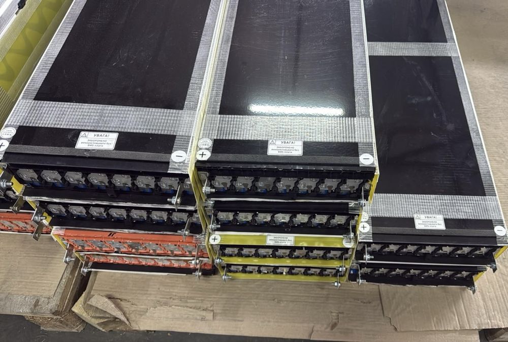 Акумулятор  LiFePo4 48v 16s BYD Blade 179.5ah Tesla