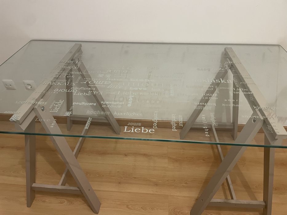 Secretária/mesa em vidro temperado