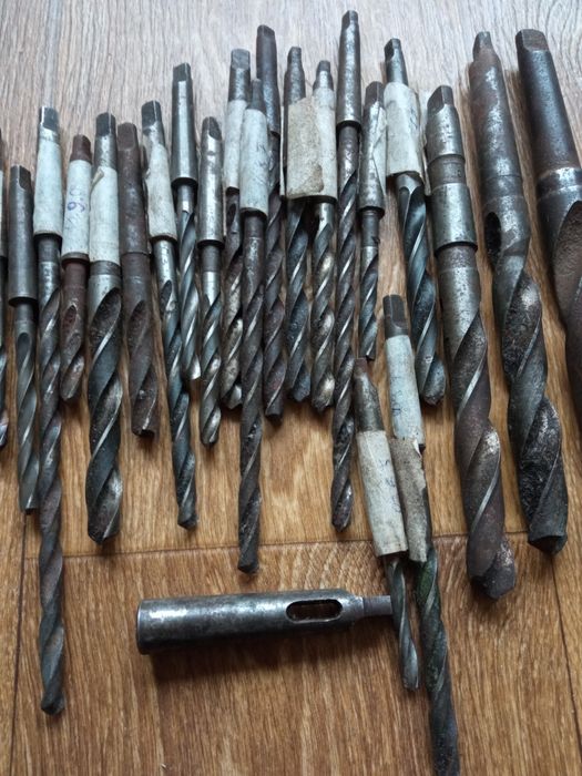Продам сверла конусные