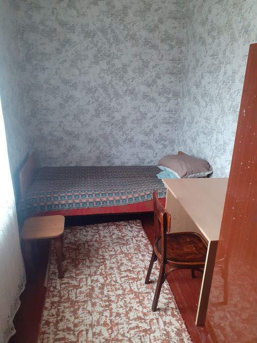 Здається кімната в смт. Макарів в будинку з усіма зручностями