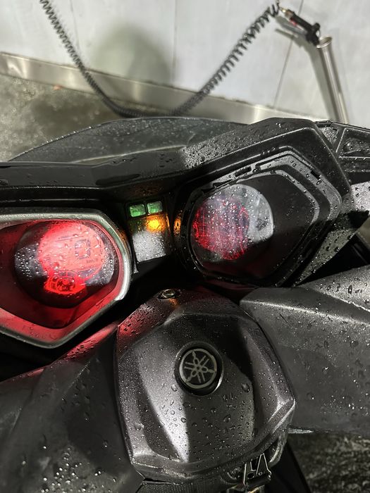Vendo ou troco xmax 125 2016 NEGOCIAVEL