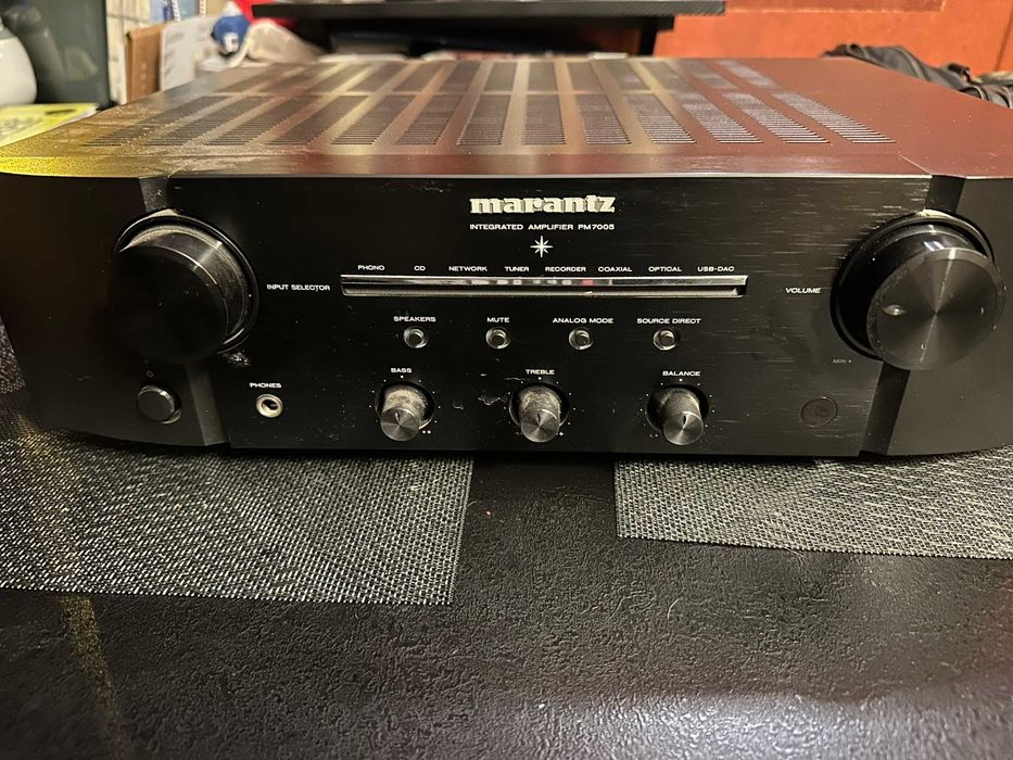 Wzmacniacz Marantz PM7005 DAC
