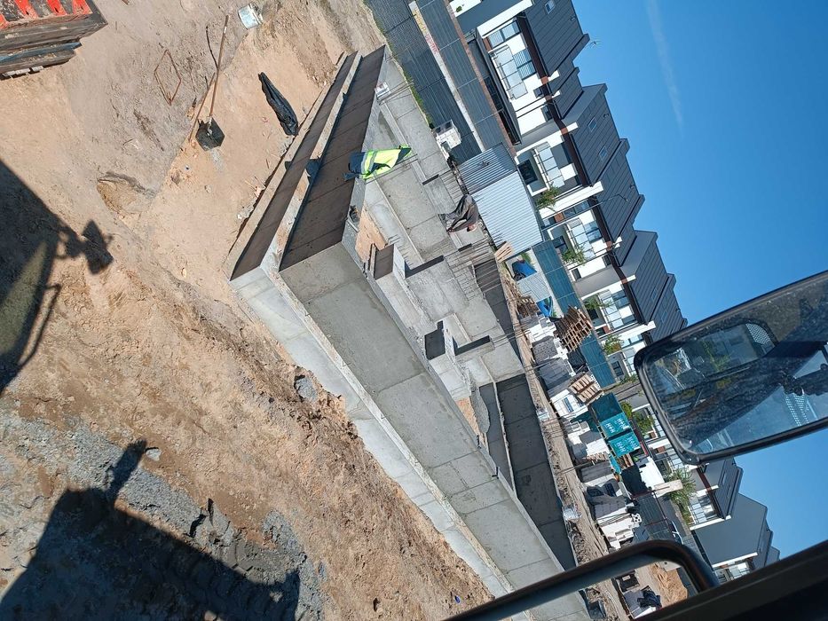 Budowa  osiedli, stan surowy, hale, biurowce, przemysłowe