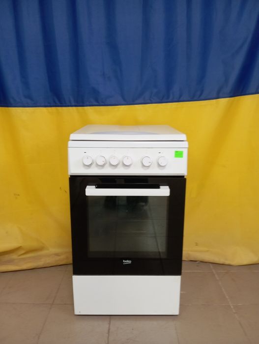 Электрическая плита Beko FSE56000GW