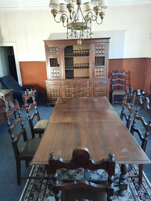 Sala de jantar completa