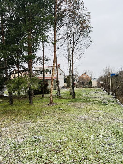 Продам Участок в Обуховке река лес пляж