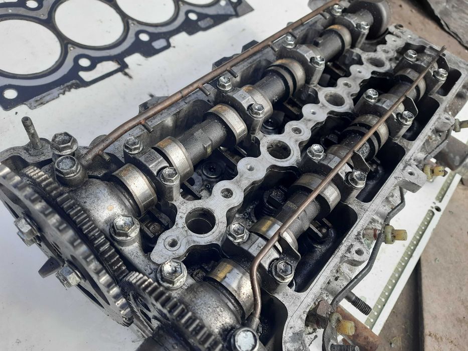 ГБЦ головка блока Тойота Авенсіс т25 2.2 дкат d-cat 177 ph 2AD-FHV