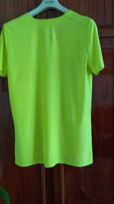 Блузка жіноча великого розміру.