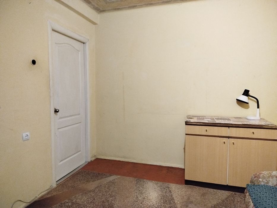 Оренда кімнати біля ТРЦ Квадрат (Воскресенка). БЕЗ господарів!