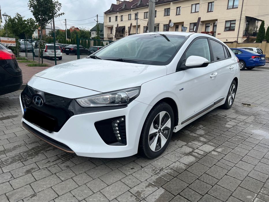 Оренда електроавто, оренда ioniq, оренда hyundai