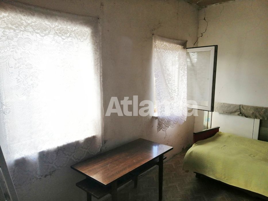 2-rooms house.
