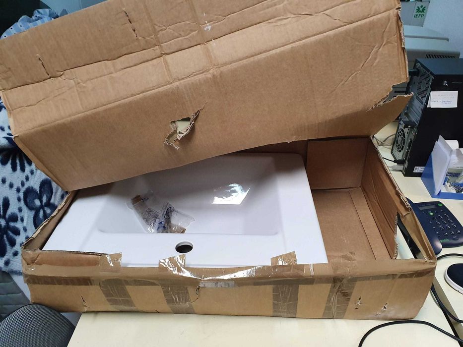 Lavatorio de pousar Sanitana de ceramica 80x45