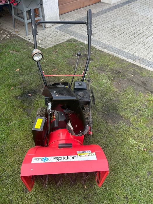 Odśnieżarka spalinowa