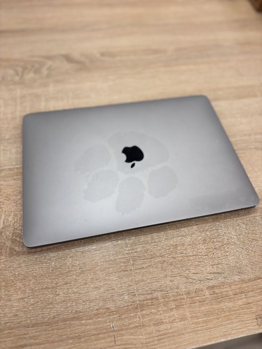 Продам MacBook Pro M1 512 гб