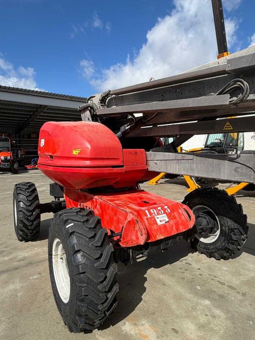 Plataforma articulada Manitou 180 ATJ