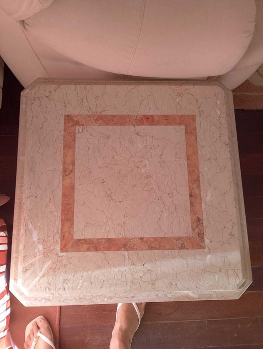 Mesa de Marmore Centro Quadrada (600 x 600 mm)