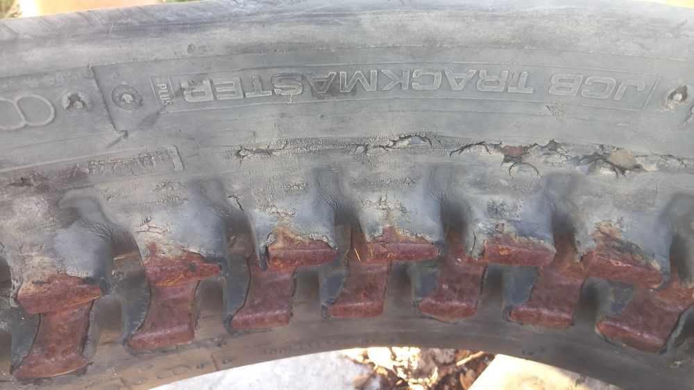 Gąsienice do minikoparki jcb 400E9141