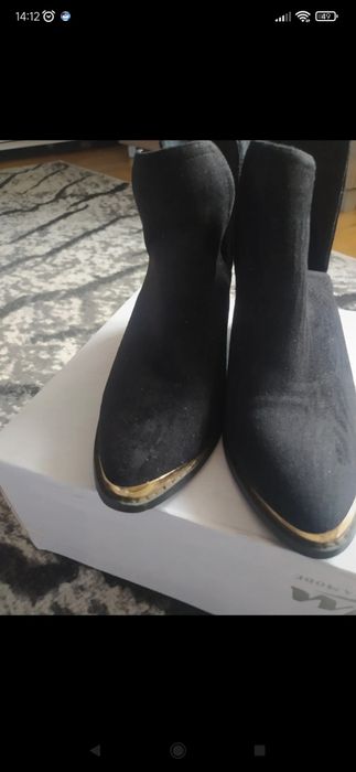 Botki zamszowe ASOS
