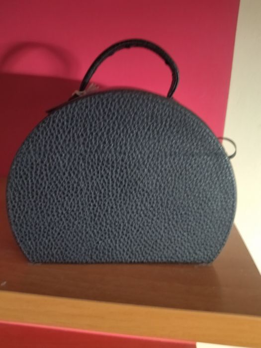 Porta Jóias em Pele Esmara