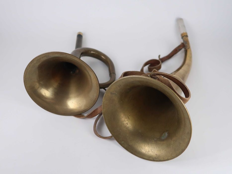 Cornetas de caça antigas, CADA