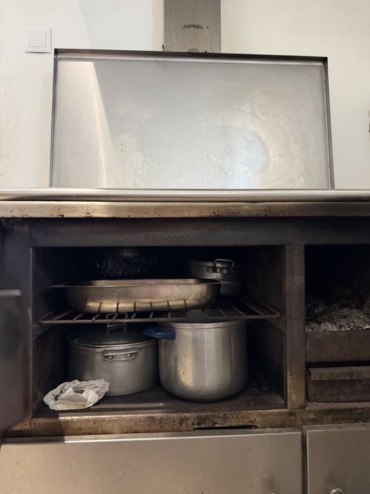 Fogao a lenha em inox e ferro fundido