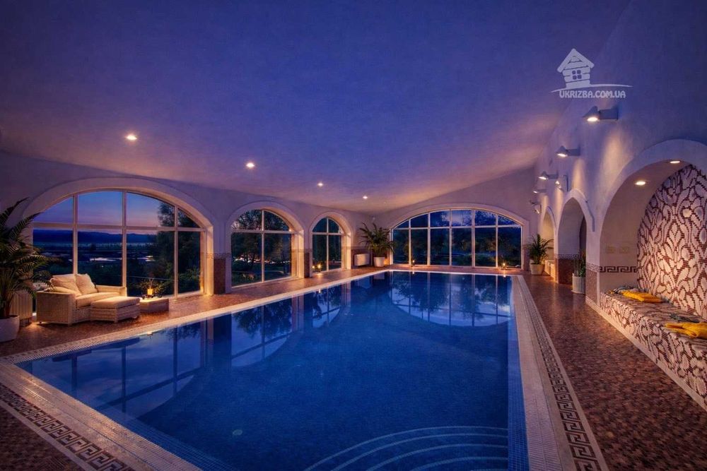 Дом 1200 кв.VIP уровня. 7 спален. Теплый бассейн, сауна, бильярд,