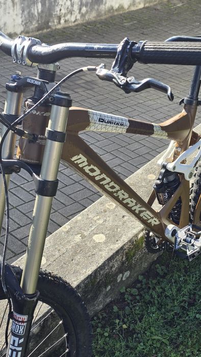 Mondraker Durham downhill