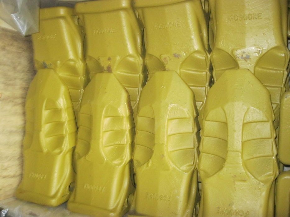 Зуб ковша, мини зубья, коронка ковша, зубья на ковш, CAT ESCO коронки