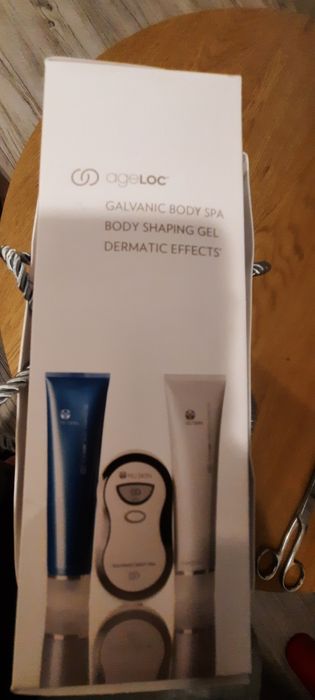 NU SKIN ageoLOC Galvanic SPA body