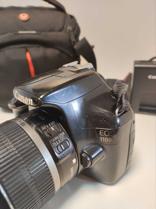 Фотоапарат Canon EOS 1100D Kit 18-55