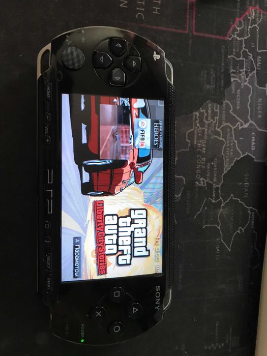 Sony Play Station Portable PSP з купою iгор, диски